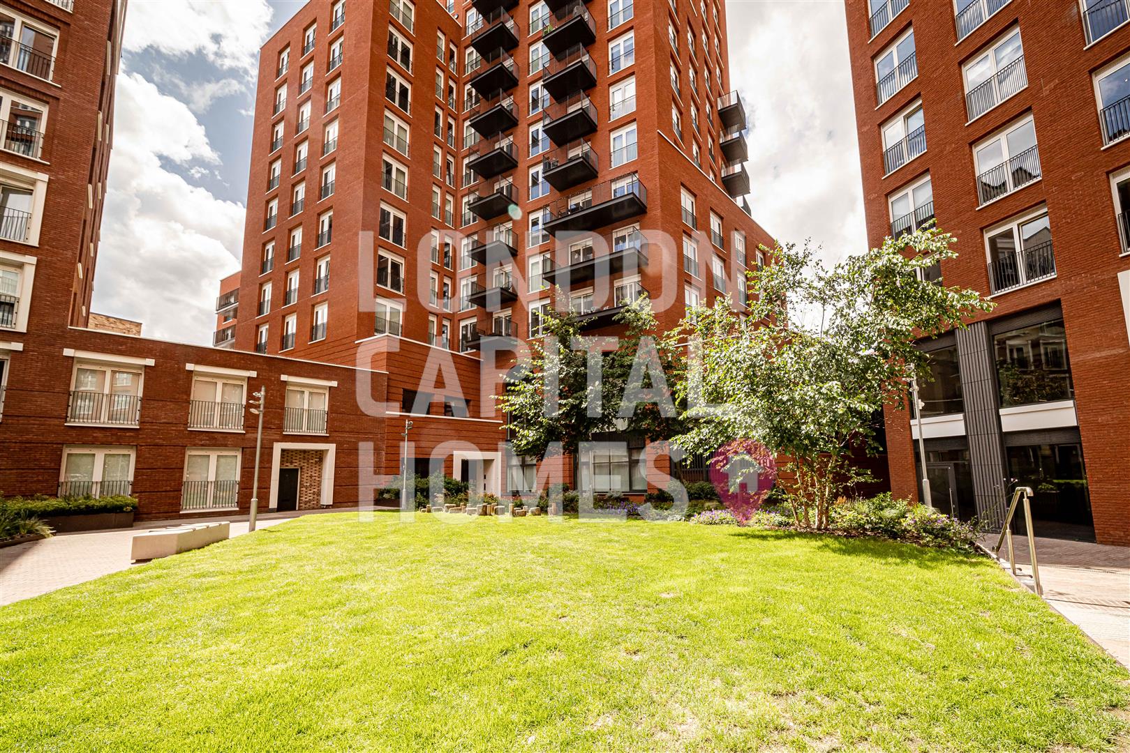 7A Exchange Gardens, London